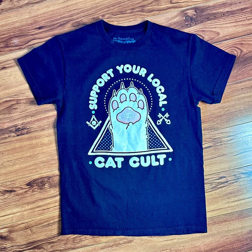 t-shirt for young adult guy
